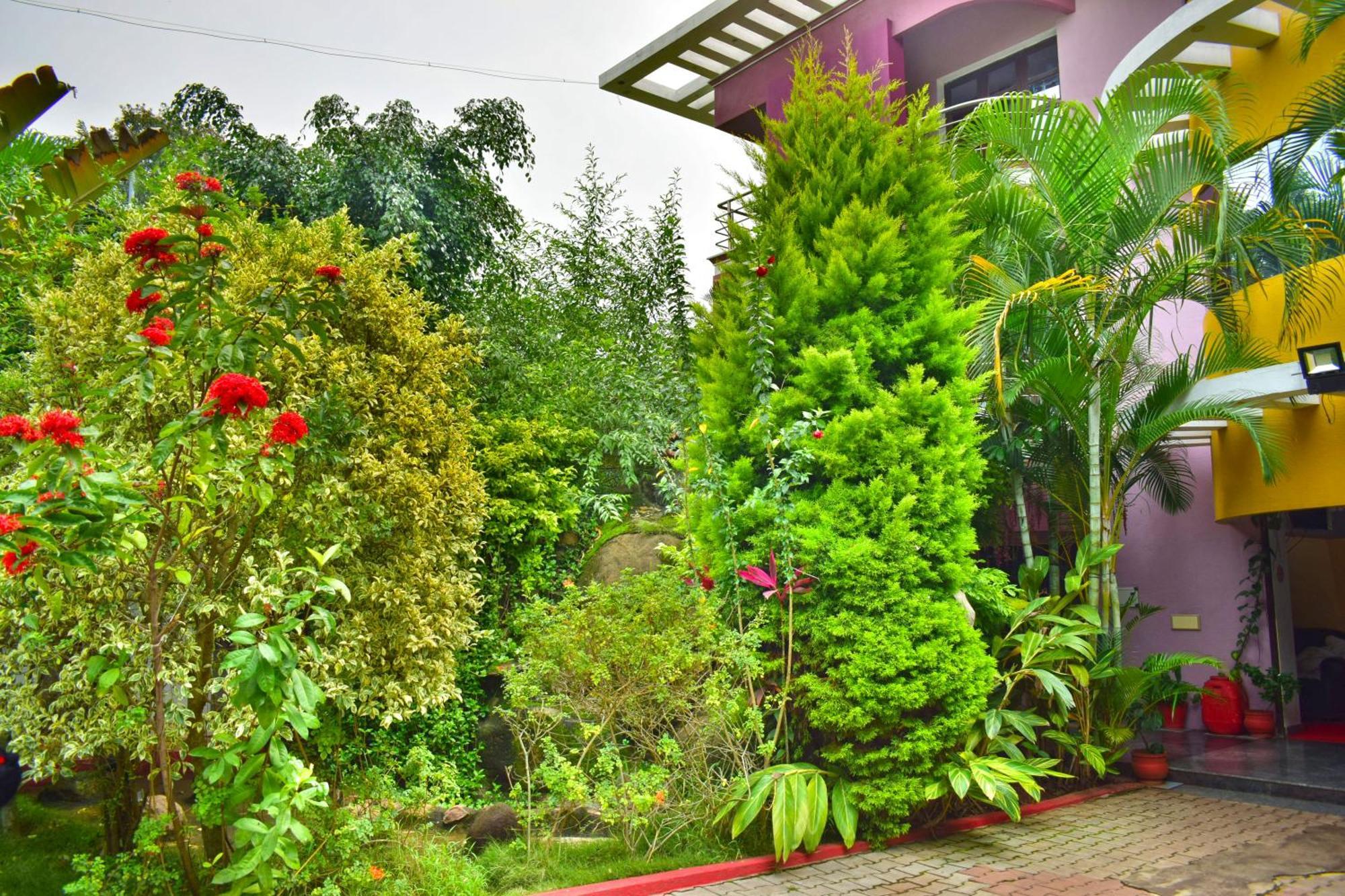 Dolphin Resort Yelagiri Eksteriør billede