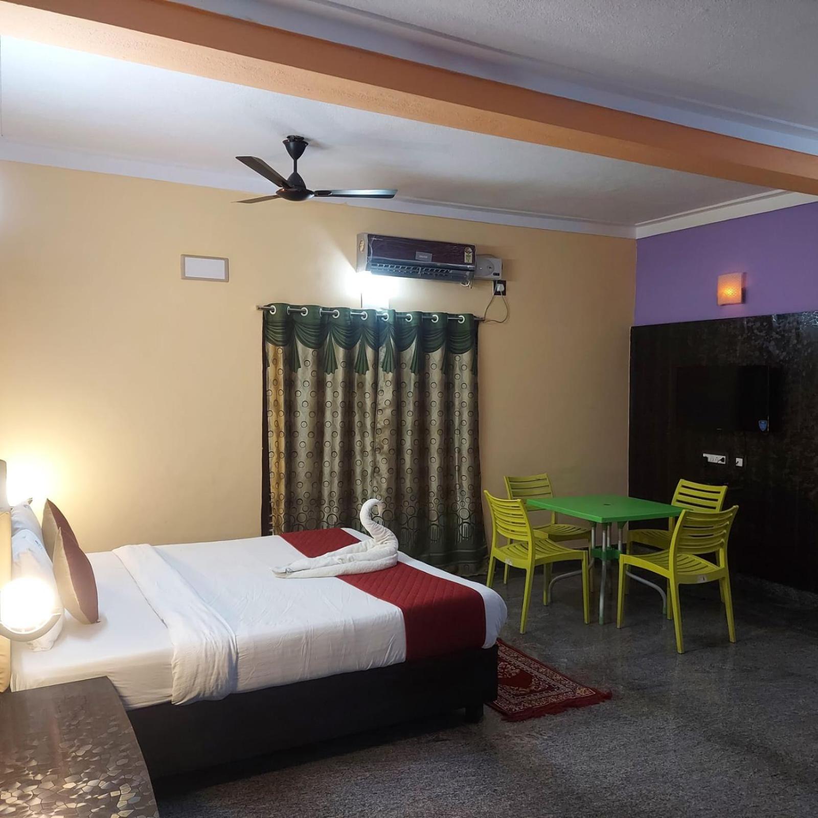Dolphin Resort Yelagiri Eksteriør billede