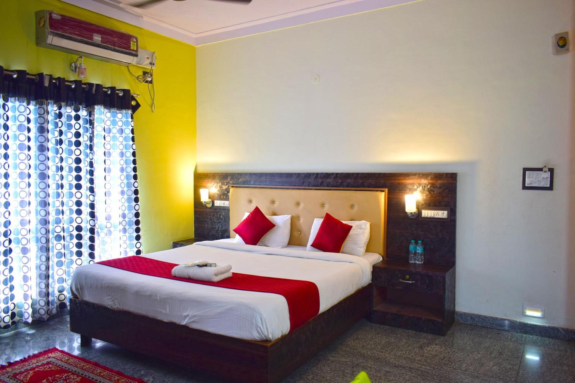 Dolphin Resort Yelagiri Eksteriør billede
