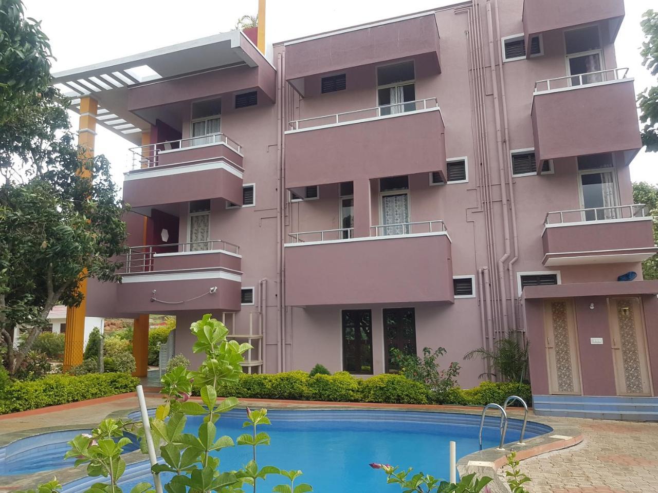 Dolphin Resort Yelagiri Eksteriør billede