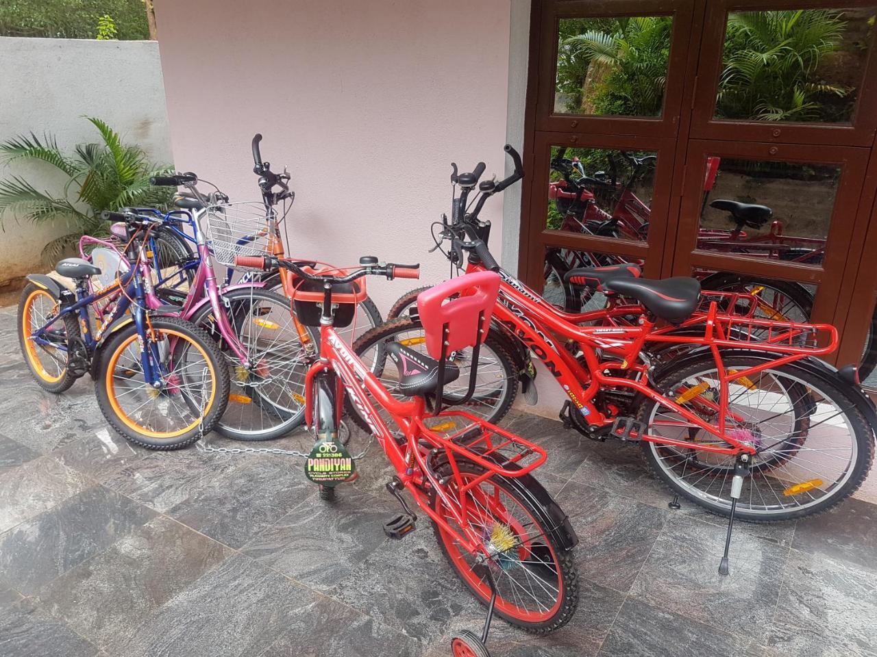 Dolphin Resort Yelagiri Eksteriør billede