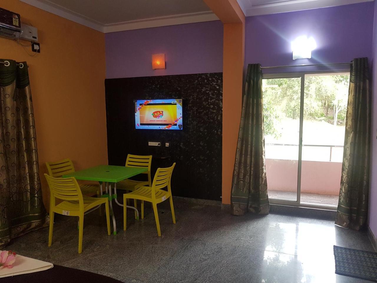 Dolphin Resort Yelagiri Eksteriør billede
